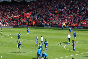 帕克：齐尔克泽远不及谢什科，德利赫特已成英超最佳后卫之一（帕克：齐尔克泽难与谢什科相提并论，德利赫特已跻身英超顶级后卫之列）