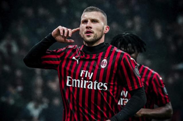 红牛集团CEO：克洛普现在无意重返教练席，他热爱现在的工作（红牛集团CEO称克洛普暂不考虑回归执教，正享受目前的工作）