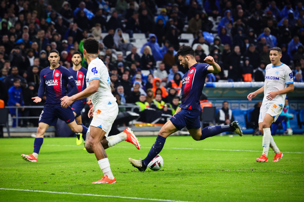 阿隆索：裁判的判罚让我非常生气，感觉像故意针对皇马（阿隆索怒批裁判判罚：仿佛刻意针对皇马）