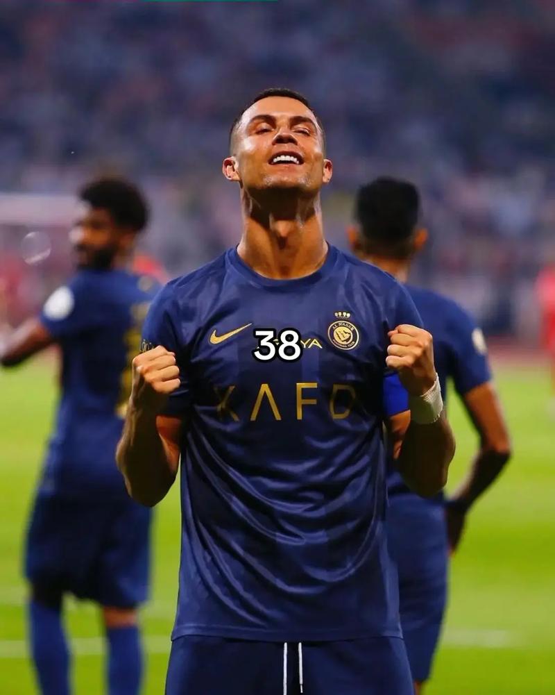 爱德华兹谈改罚球动作：库班谈论后引起了大家注意，不得不改变（爱德华兹谈调整罚球：库班发声后引发关注，不得不改变）