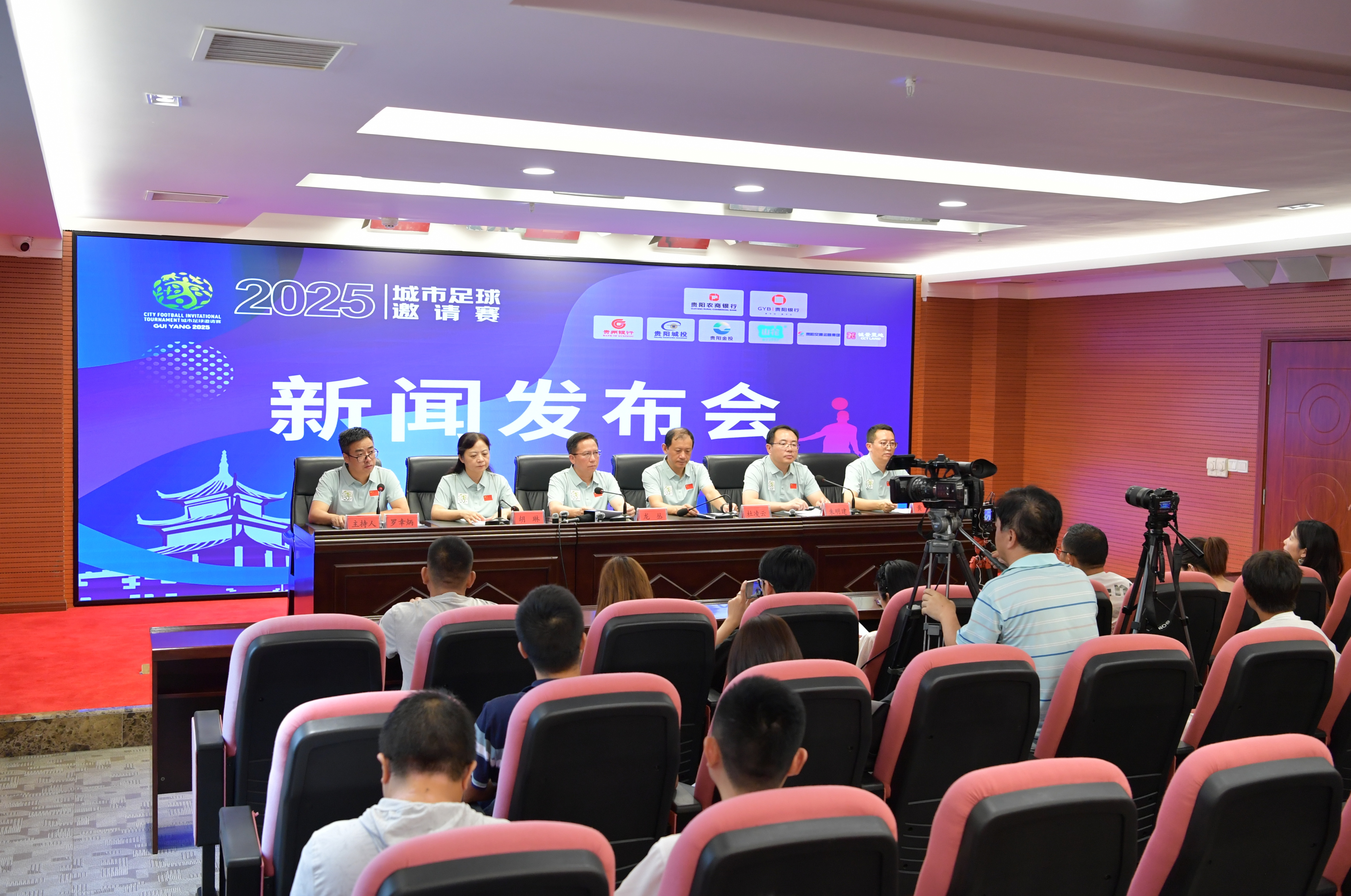 国际米兰vs拉齐奥：劳塔罗-马丁内斯、恰尔汗奥卢首发，罗马尼奥利、贡多齐出战（国际米兰对阵拉齐奥：劳塔罗-马丁内斯、恰尔汗奥卢先发，罗马尼奥利、贡多齐出战）